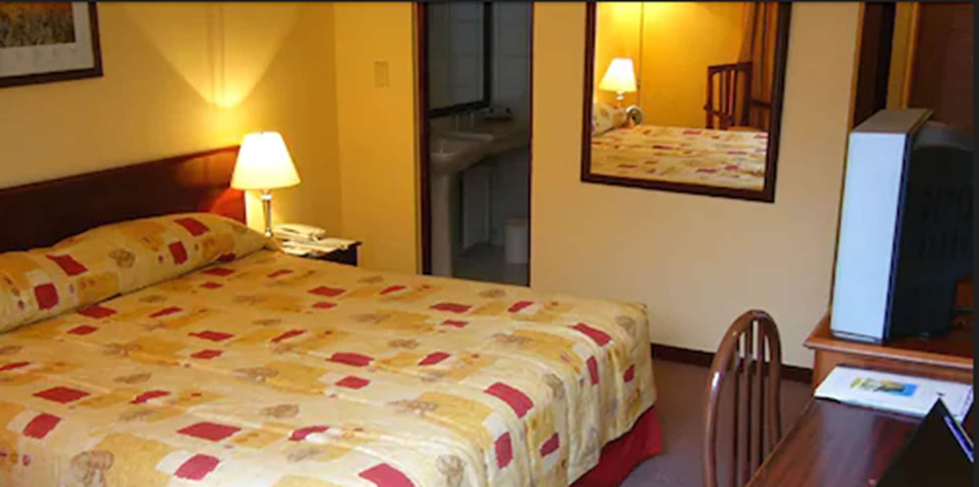Hotel Alcala Del Rio Сантьяго Экстерьер фото